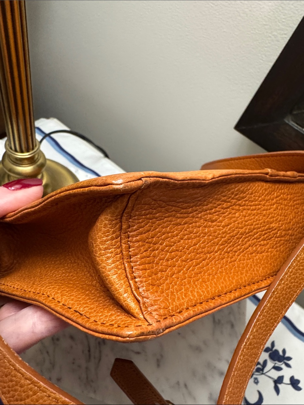 Yves Saint Laurent Women's Tan Crossbody Leather Semi-Circle Shoulder Bag - Picture 6 of 14